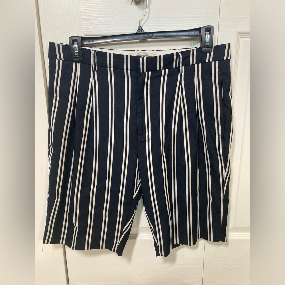 Scotch and Soda blue and white stripe shorts XL